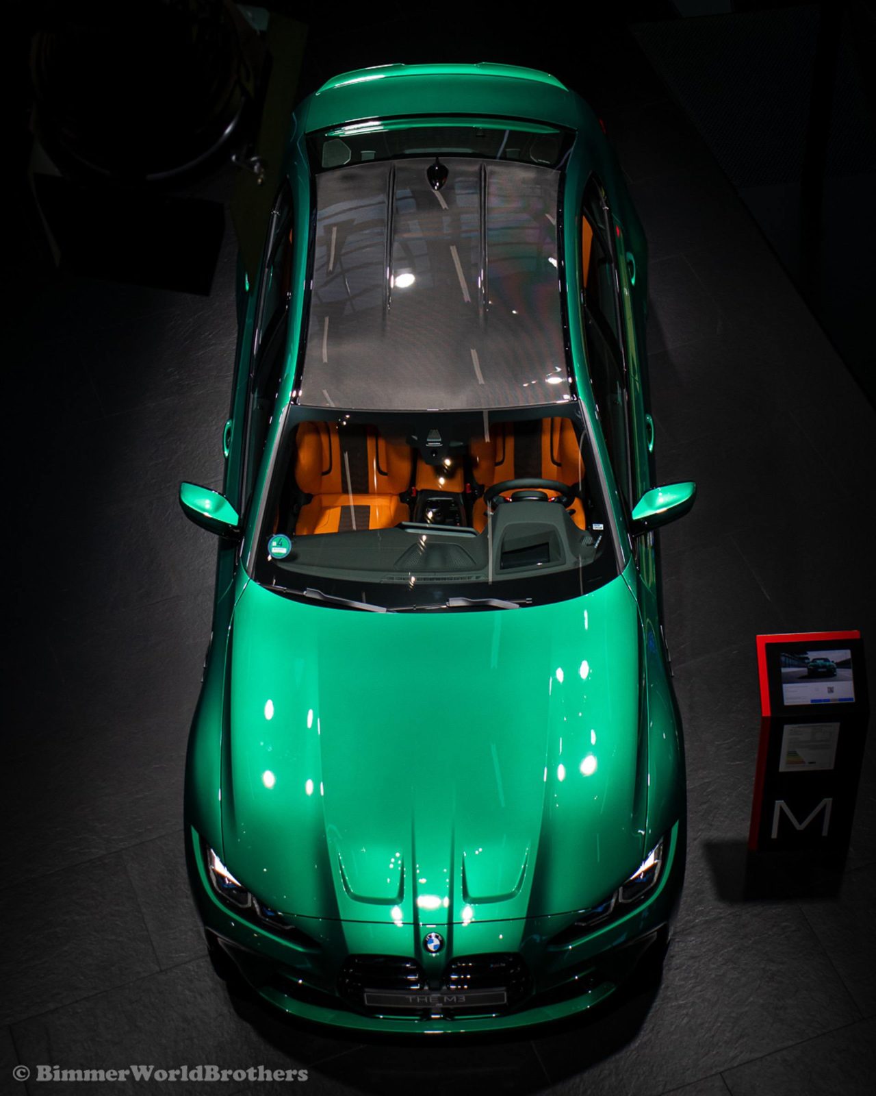 2026 BMW M3 Competition xDrive - Isle of Man Green: Photo 2